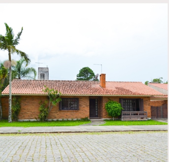 Casa de Alvenaria no Bairro Balneário