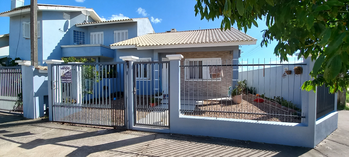 Casa de Alvenaria e Sobrado no Bairro Barrinha