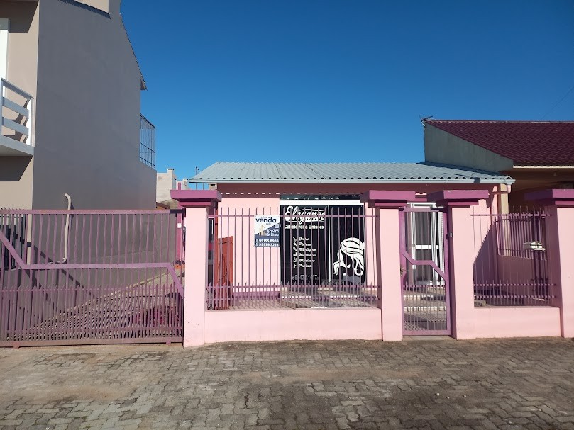 2 Casas de Alvenaria no Bairro Centro