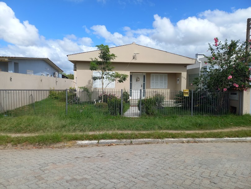 Casa de Alvenaria no Bairro Navegantes