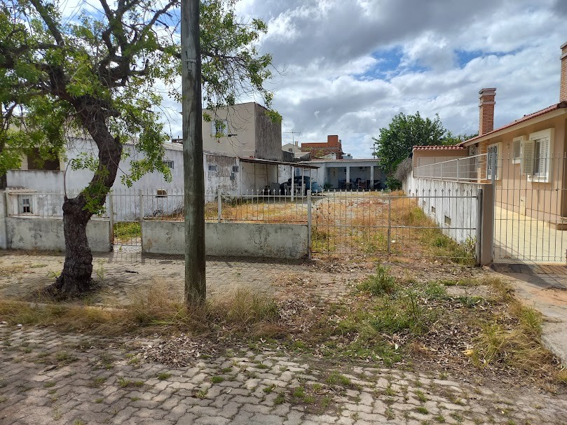 Casa de Alvenaria no Bairro Navegantes