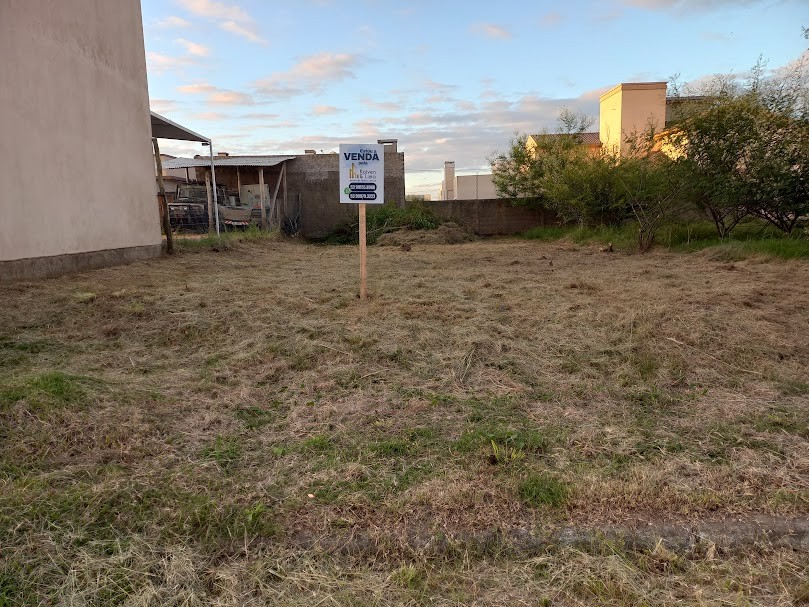 Terreno no Loteamento Campos Verdes