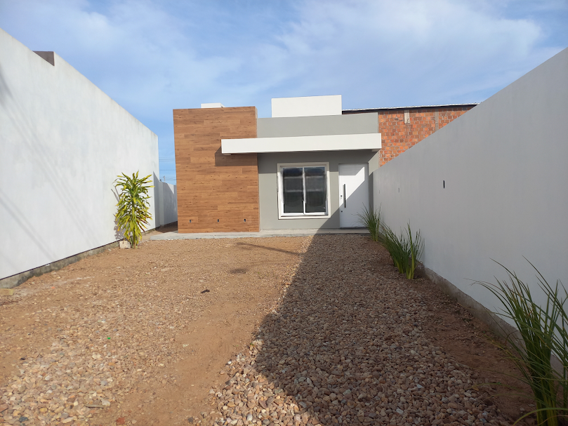 Casa e Alvenaria no Loteamento Campos Verdes