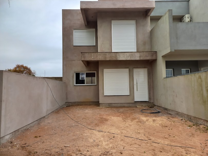Sobrado em Alvenaria no Bairro Navegantes