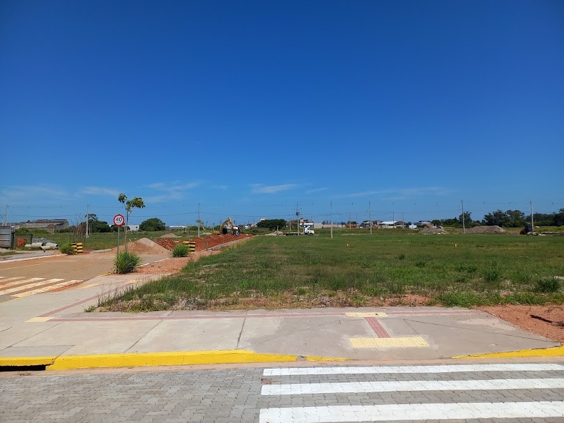 Terreno no Loteamento dos Ipês