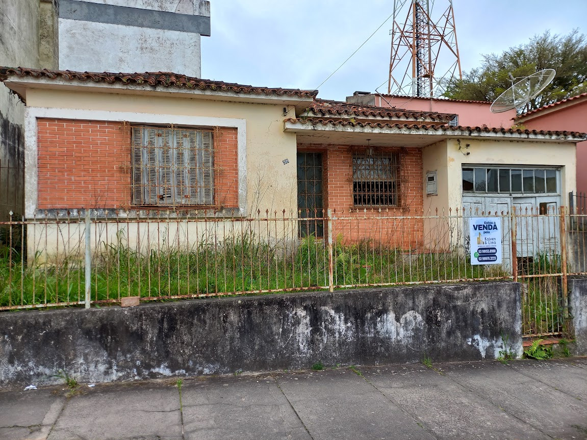 Casa de Alvenaria no Centro